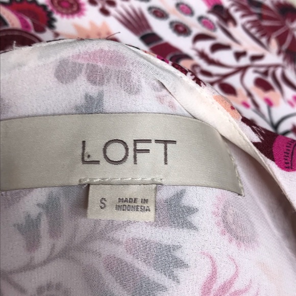 Loft S ruffle sleeve blouse paisley print - Picture 5 of 7